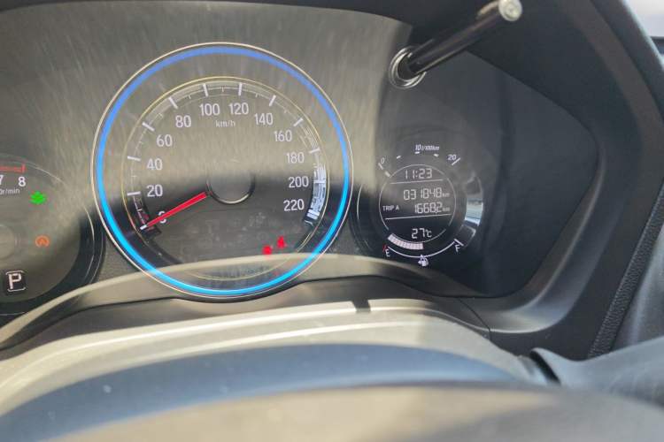 Used Honda XR-V 2019 220TURBO CVT Luxury Edition China VI Emission Standard Odometer Close Up