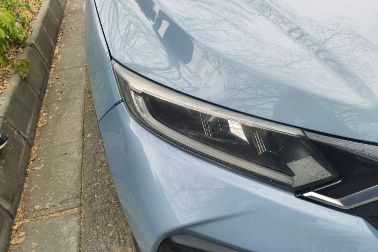 Used Honda XR-V 2019 220TURBO CVT Luxury Edition China VI Emission Standard Right Front Headlight