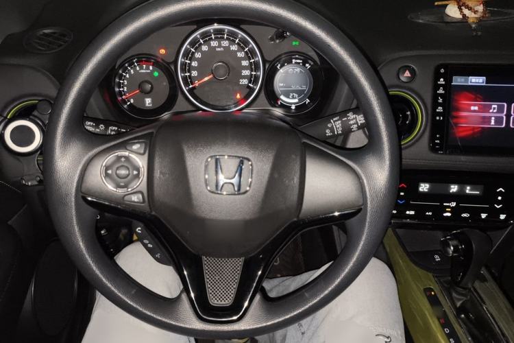 Used Honda XR-V 2019 220TURBO CVT Luxury Edition China VI Emission Standard Steering Wheel