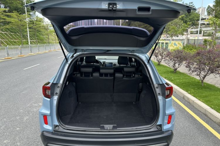 Used Honda XR-V 2019 220TURBO CVT Flagship Edition China VI Trunk
