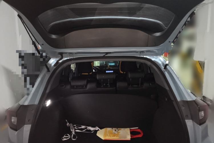Used Honda XR-V 2019 220TURBO CVT Luxury Edition China VI Emission Standard Trunk