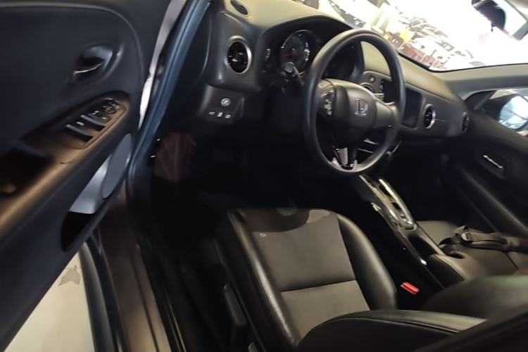 Used Honda XR-V 2019 220TURBO CVT Luxury Edition China VI Emission Standard Driver Seat