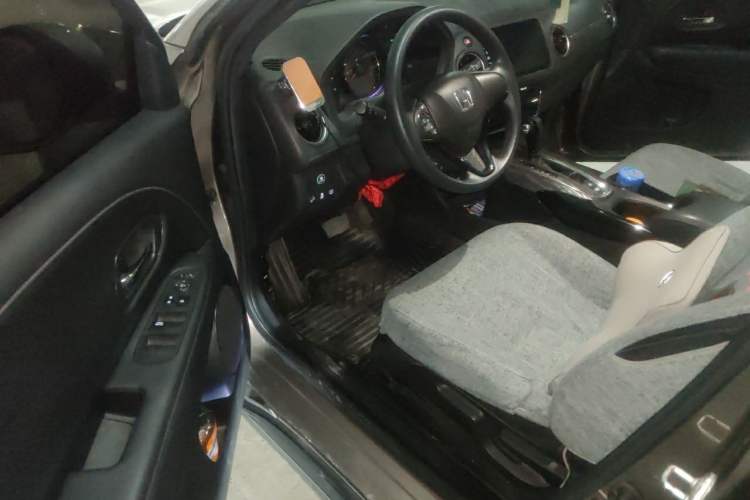 Used Honda XR-V 2019 220TURBO CVT Luxury Edition China VI Emission Standard Driver Seat