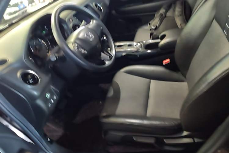 Used Honda XR-V 2019 220TURBO CVT Luxury Edition China VI Emission Standard Left Front Seat