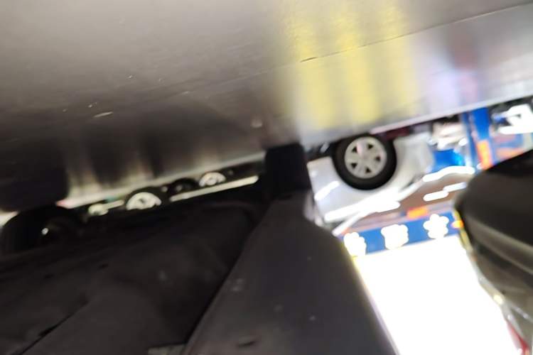 Used Honda XR-V 2019 220TURBO CVT Luxury Edition China VI Emission Standard Left Side Sill