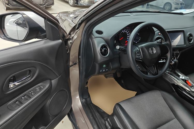 Used Honda XR-V 2019 220TURBO CVT Luxury Edition China VI Emission Standard Driver Seat