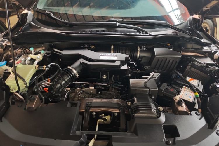 Used Honda XR-V 2019 220TURBO CVT Luxury Edition China VI Emission Standard Engine Bay