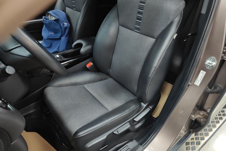 Used Honda XR-V 2019 220TURBO CVT Luxury Edition China VI Emission Standard Left Front Seat