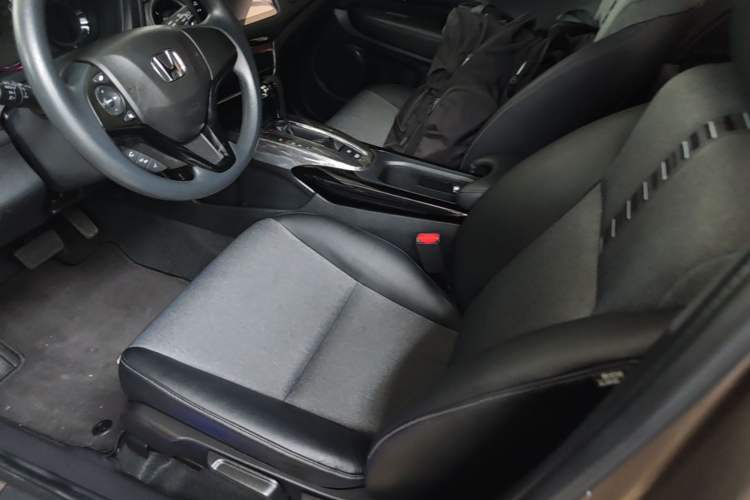 Used Honda XR-V 2019 220TURBO CVT Luxury Edition China VI Emission Standard Left Front Seat