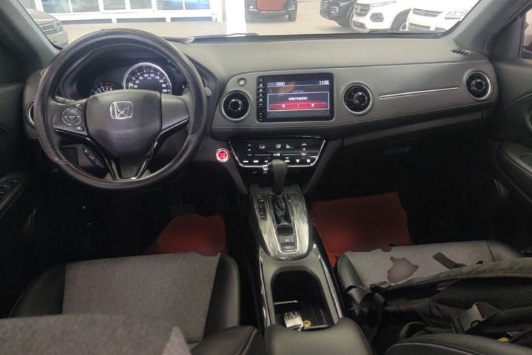 Used Honda XR-V 2019 220TURBO CVT Luxury Edition China VI Emission Standard Center Console