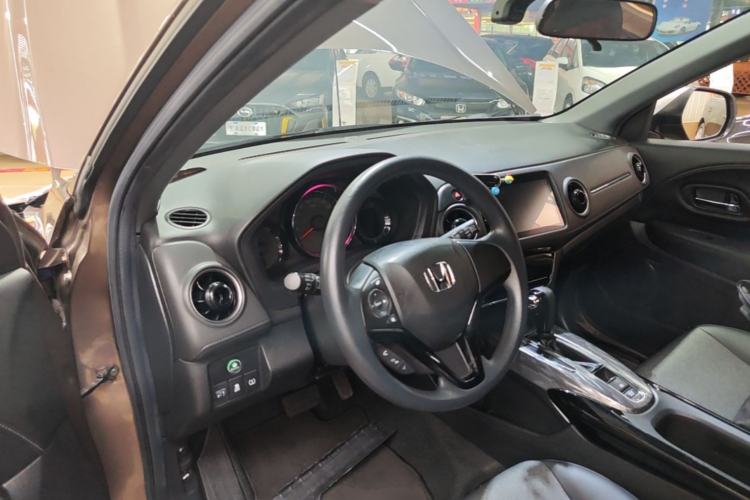 Used Honda XR-V 2019 220TURBO CVT Luxury Edition China VI Emission Standard Center Console