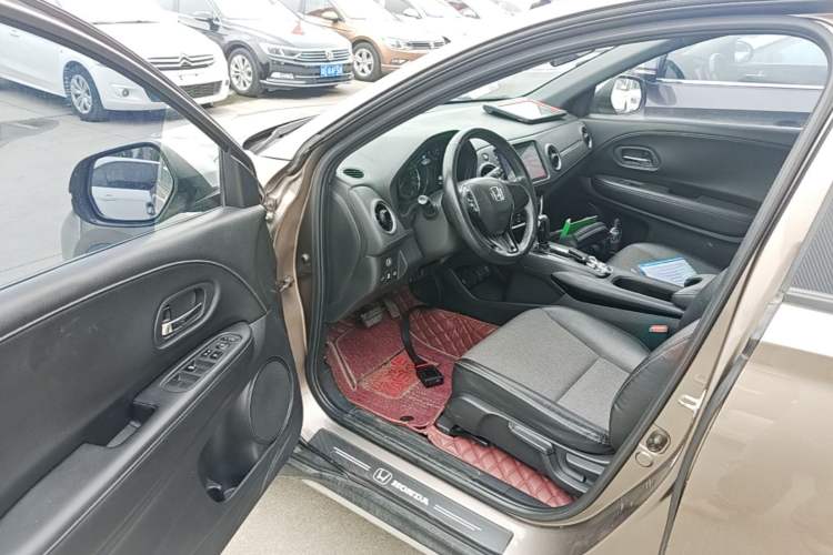 Used Honda XR-V 2019 220TURBO CVT Luxury Edition China VI Emission Standard Driver Seat