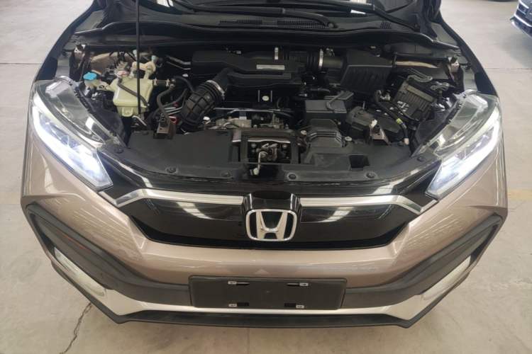 Used Honda XR-V 2019 220TURBO CVT Luxury Edition China VI Emission Standard Engine Bay