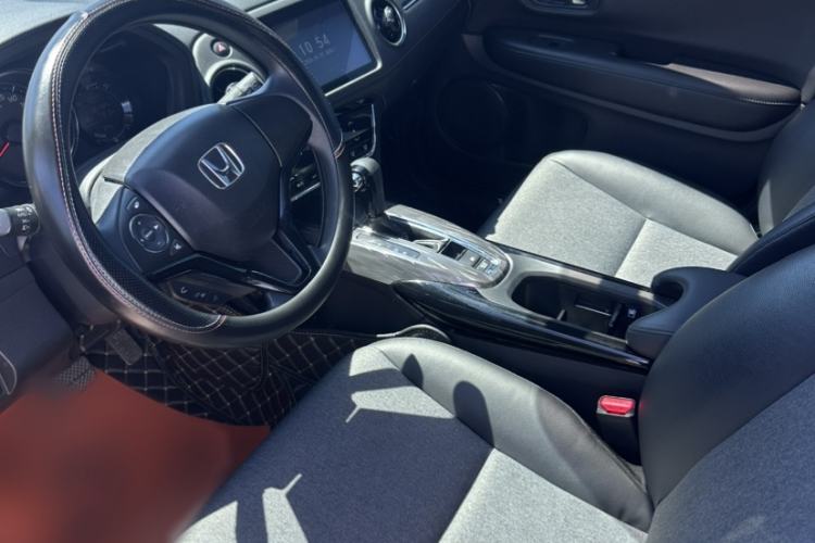 Used Honda XR-V 2019 220TURBO CVT Luxury Edition China VI Emission Standard Interior 1