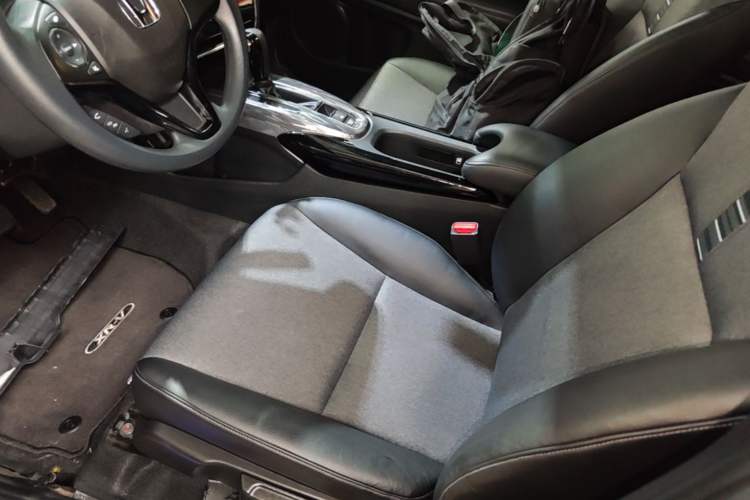 Used Honda XR-V 2019 220TURBO CVT Luxury Edition China VI Emission Standard Left Front Seat