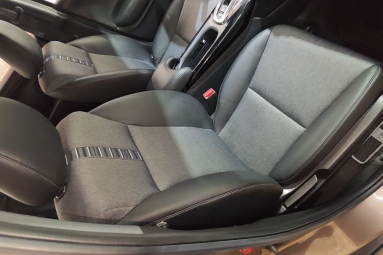 Used Honda XR-V 2019 220TURBO CVT Luxury Edition China VI Emission Standard Right Front Seat