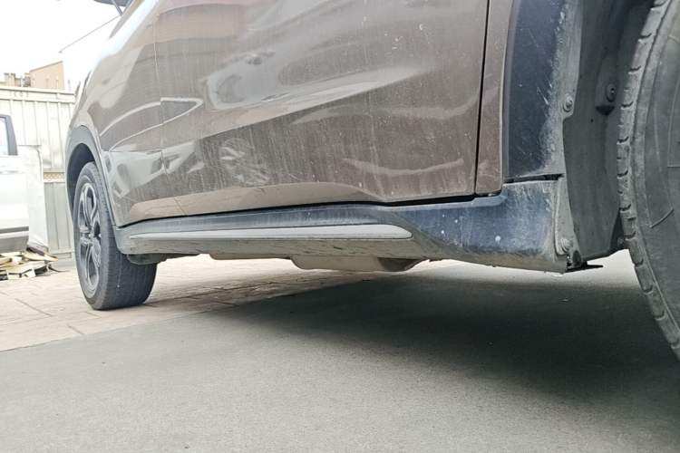 Used Honda XR-V 2019 220TURBO CVT Luxury Edition China VI Emission Standard Right Side Sill