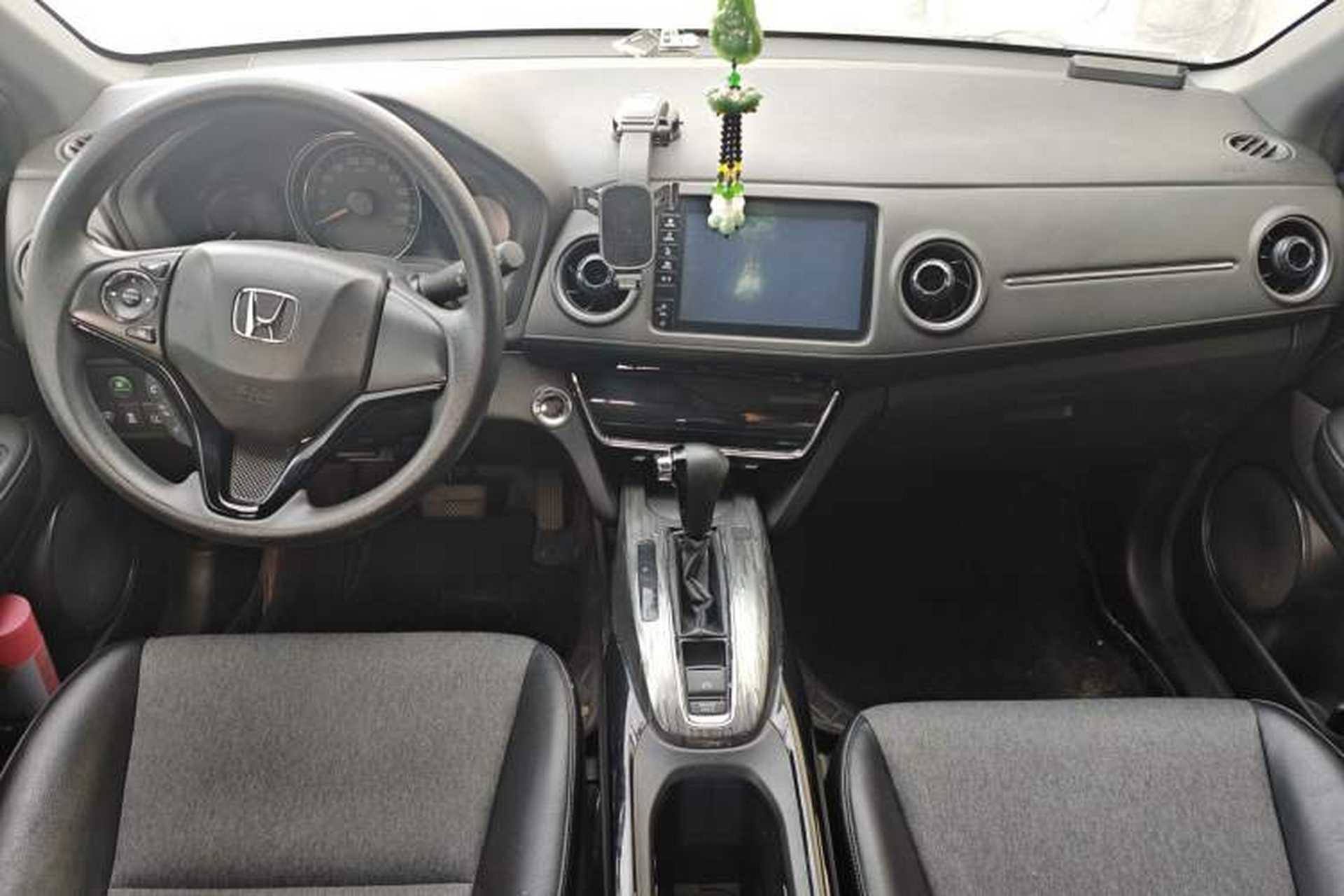 Used Honda XR-V 2019 220TURBO CVT Luxury Edition China VI Emission Standard Center Console