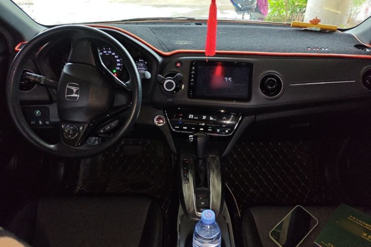Used Honda XR-V 2019 220TURBO CVT Luxury Edition China VI Emission Standard Center Console