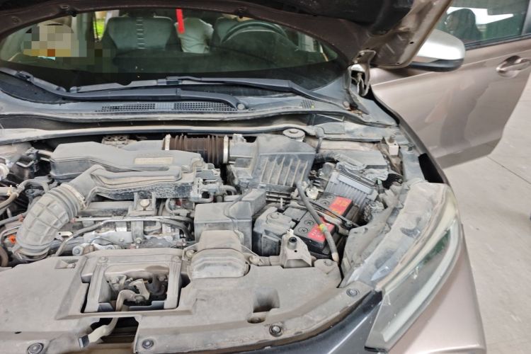 Used Honda XR-V 2019 220TURBO CVT Luxury Edition China VI Emission Standard Engine Bay Left