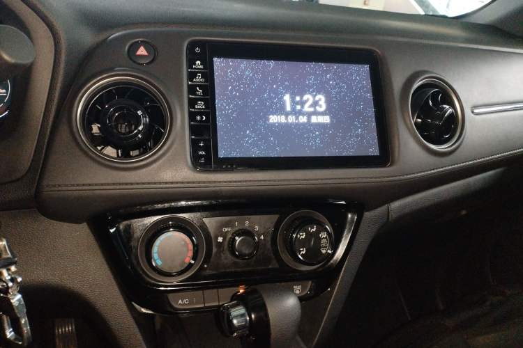 Used Honda XR-V 2019 1.5L CVT Comfort Version China V Emission Standard Audio And AC Panel