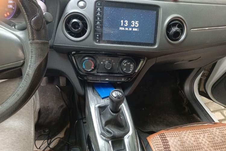 Used Honda XR-V 2019 1.5L Manual Classic Edition China VI Audio And AC Panel