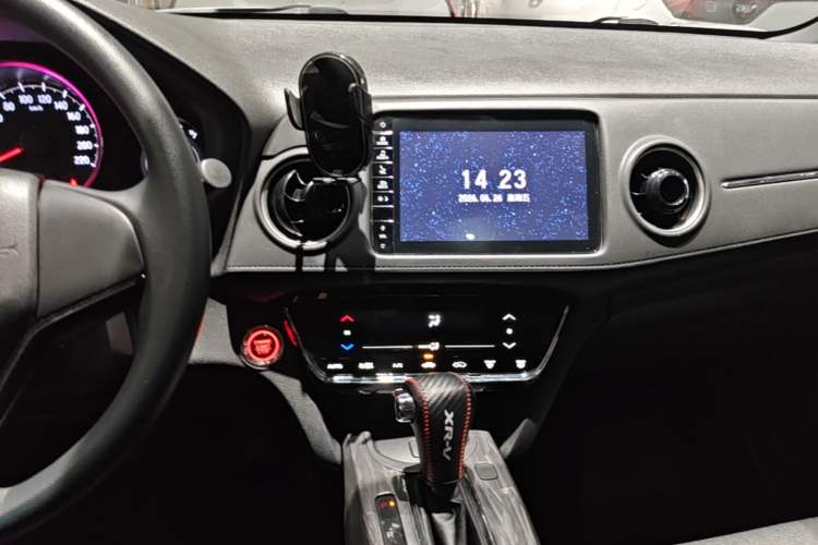 Used Honda XR-V 2019 220TURBO CVT Luxury Edition China VI Emission Standard Audio And AC Panel