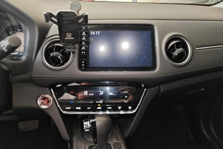 Used Honda XR-V 2019 220TURBO CVT Luxury Edition China VI Emission Standard Audio And AC Panel