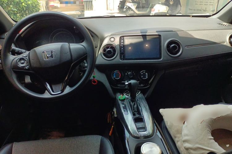 Used Honda XR-V 2019 1.5L CVT Comfort Version China VI Center Console