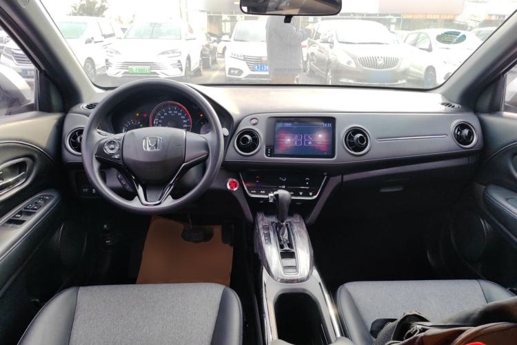 Used Honda XR-V 2019 220TURBO CVT Luxury Edition China VI Emission Standard Center Console