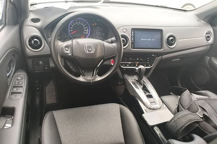 Used Honda XR-V 2019 220TURBO CVT Luxury Edition China VI Emission Standard Center Console