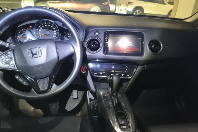Used Honda XR-V 2019 220TURBO CVT Luxury Edition China VI Emission Standard Center Console