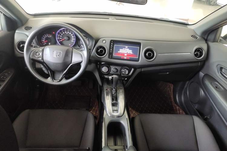 Used Honda XR-V 2019 1.5L CVT Classic Edition China VI Center Console