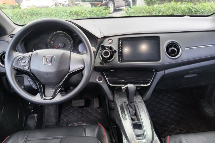 Used Honda XR-V 2019 220TURBO CVT Luxury Edition China VI Emission Standard Center Console