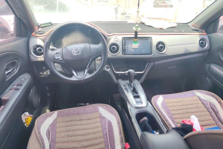 Used Honda XR-V 2019 220TURBO CVT Luxury Edition China VI Emission Standard Center Console