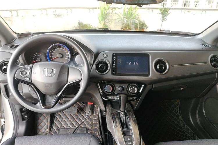 Used Honda XR-V 2019 1.5L CVT Comfort Version China VI Center Console