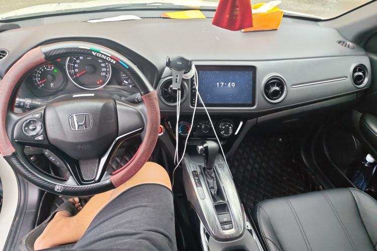 Used Honda XR-V 2019 1.5L CVT Luxury Edition China VI Center Console