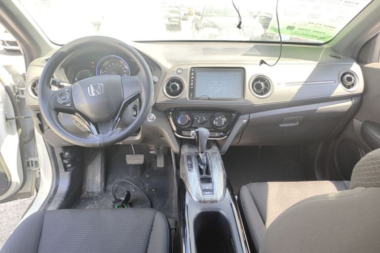 Used Honda XR-V 2019 1.5L CVT Classic Edition China VI Center Console