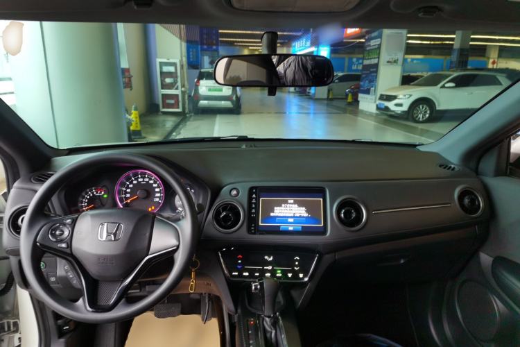 Used Honda XR-V 2019 220TURBO CVT Comfort Version China VI Emission Standard Center Console