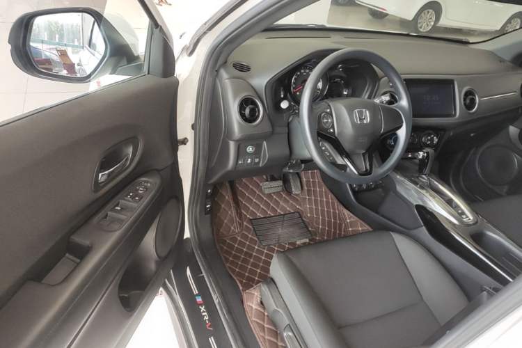 Used Honda XR-V 2019 1.5L CVT Classic Edition China VI Driver Seat