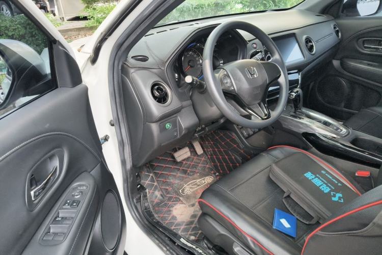 Used Honda XR-V 2019 220TURBO CVT Luxury Edition China VI Emission Standard Driver Seat