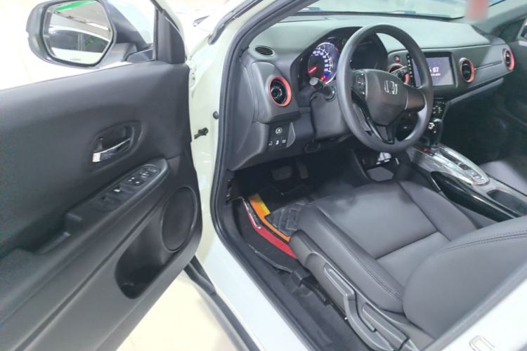 Used Honda XR-V 2019 1.5L CVT Classic Edition China VI Driver Seat
