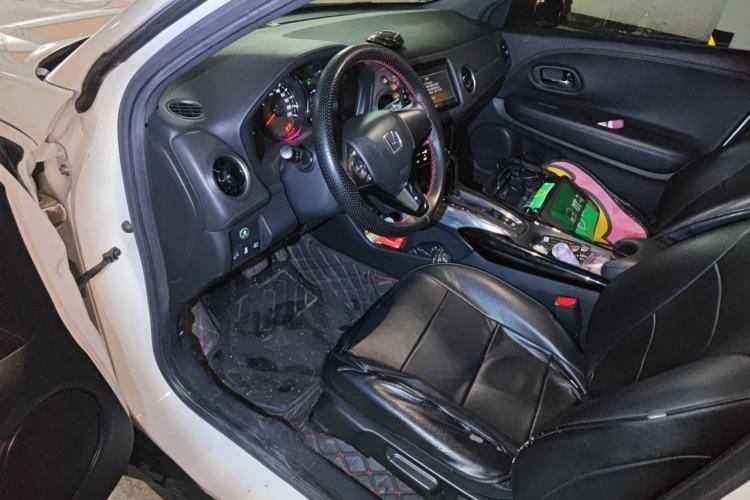 Used Honda XR-V 2019 220TURBO CVT Luxury Edition China VI Emission Standard Driver Seat