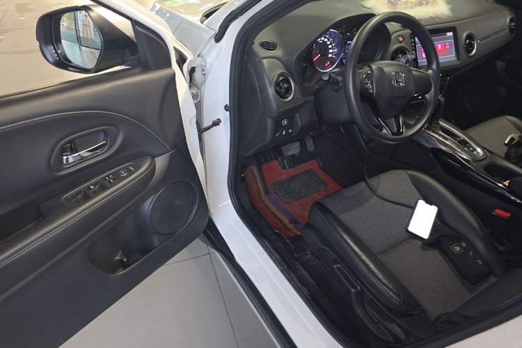 Used Honda XR-V 2019 220TURBO CVT Luxury Edition China VI Emission Standard Driver Seat
