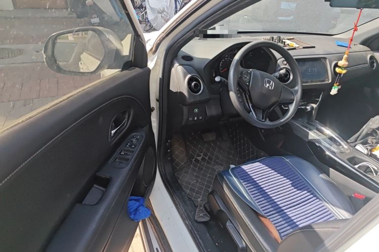 Used Honda XR-V 2019 220TURBO CVT Luxury Edition China VI Emission Standard Driver Seat
