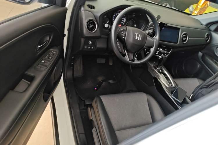 Used Honda XR-V 2019 220TURBO CVT Luxury Edition China VI Emission Standard Driver Seat