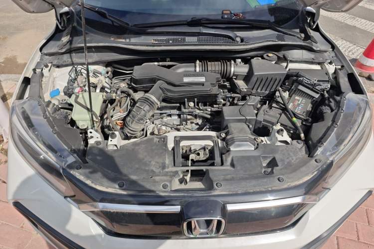 Used Honda XR-V 2019 220TURBO CVT Luxury Edition China VI Emission Standard Engine Bay