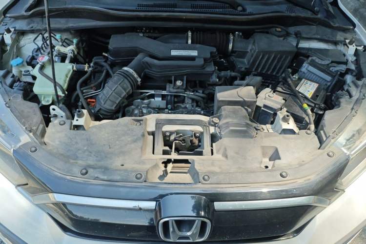 Used Honda XR-V 2019 220TURBO CVT Luxury Edition China VI Emission Standard Engine Bay