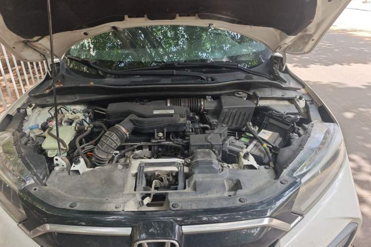 Used Honda XR-V 2019 220TURBO CVT Luxury Edition China VI Emission Standard Engine Bay