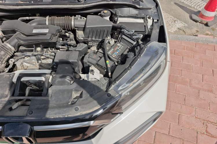 Used Honda XR-V 2019 220TURBO CVT Luxury Edition China VI Emission Standard Engine Bay Left